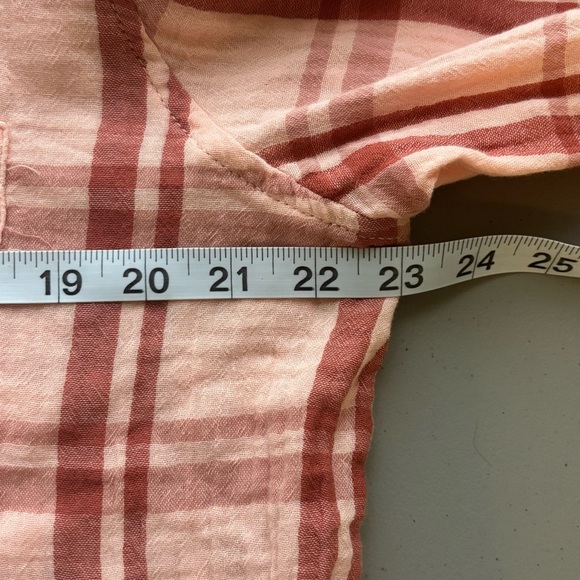 NWT universal thread Pink Plaid Button-Up Shirt medium long sleeve blouse top - Picture 6 of 7